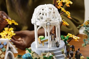 LEGO-Icons-10316-The-Lord-of-the-Rings-Rivendell-38-scaled.jpg